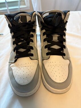 Jordan Kids High-Top Sneakers in Black, Gray & White